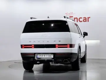 2024 Hyundai Santa Fe с пробегом 48 879 км