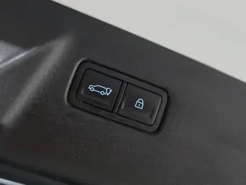 2024 Hyundai Santa Fe с пробегом 48 879 км