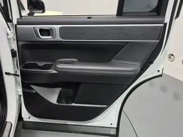 2024 Hyundai Santa Fe с пробегом 48 879 км