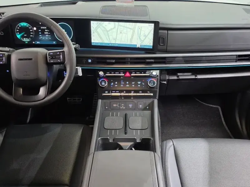2023 Hyundai Santa Fe с пробегом 37 745 км