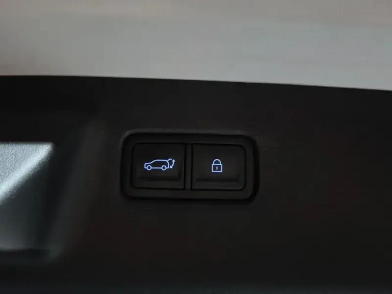 2023 Hyundai Santa Fe с пробегом 37 745 км