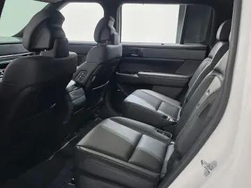 2023 Hyundai Santa Fe с пробегом 37 745 км