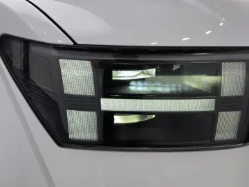 2023 Hyundai Santa Fe с пробегом 37 745 км