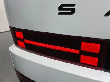 2023 Hyundai Santa Fe с пробегом 37 745 км