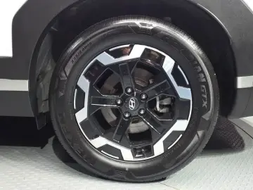 2024 Hyundai Santa Fe с пробегом 37 100 км