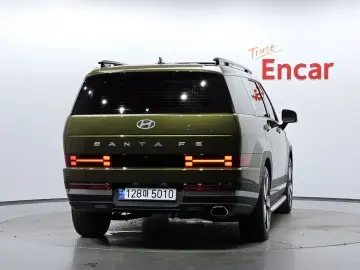 2024 Hyundai Santa Fe с пробегом 7 713 км