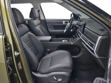 2024 Hyundai Santa Fe с пробегом 7 713 км