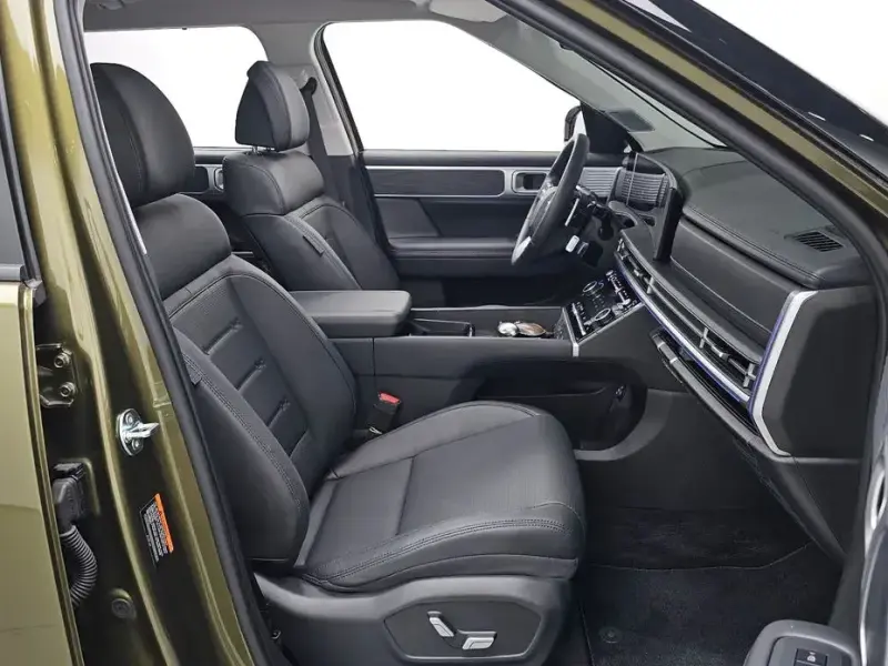 2024 Hyundai Santa Fe с пробегом 7 713 км