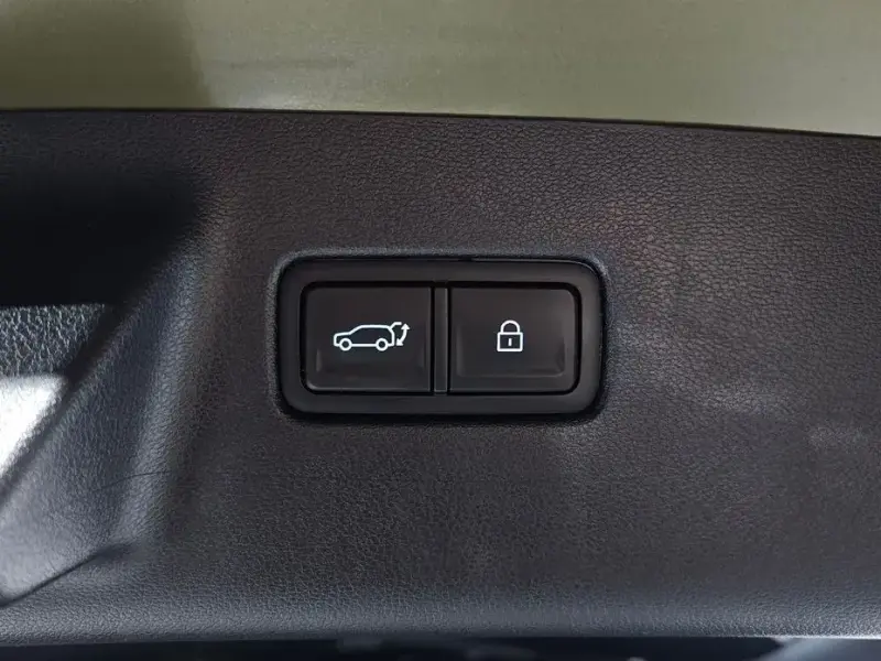 2024 Hyundai Santa Fe с пробегом 7 713 км