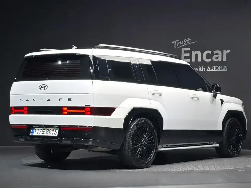 2024 Hyundai Santa Fe с пробегом 25 531 км