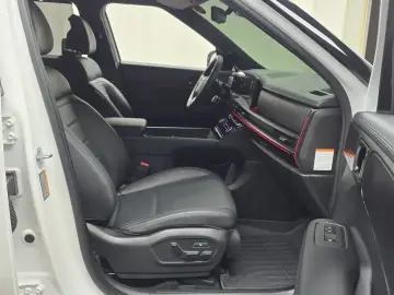 2024 Hyundai Santa Fe с пробегом 25 531 км