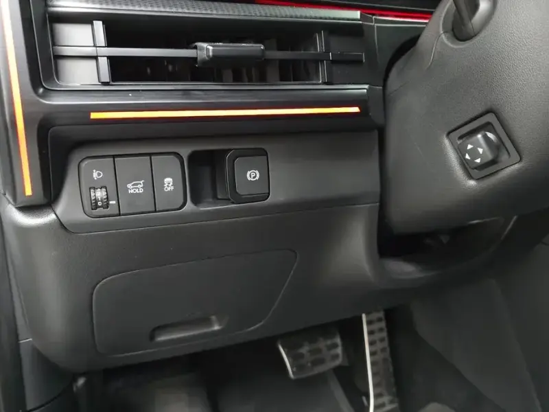 2024 Hyundai Santa Fe с пробегом 25 531 км