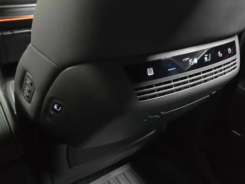 2024 Hyundai Santa Fe с пробегом 25 531 км