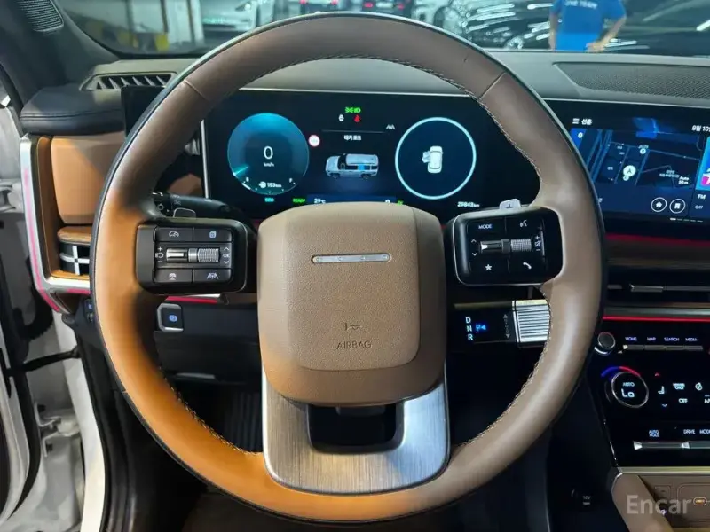 2024 Hyundai Santa Fe с пробегом 29 000 км