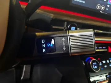 2024 Hyundai Santa Fe с пробегом 29 000 км