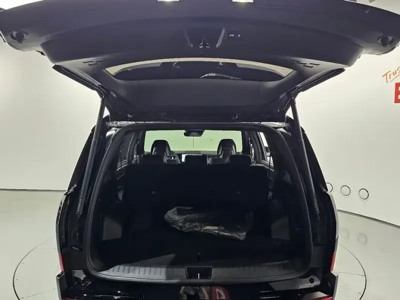 2024 Hyundai Santa Fe с пробегом 15 670 км
