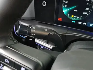 2024 Hyundai Santa Fe с пробегом 15 670 км