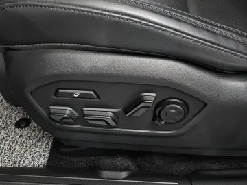 2024 Hyundai Santa Fe с пробегом 15 670 км