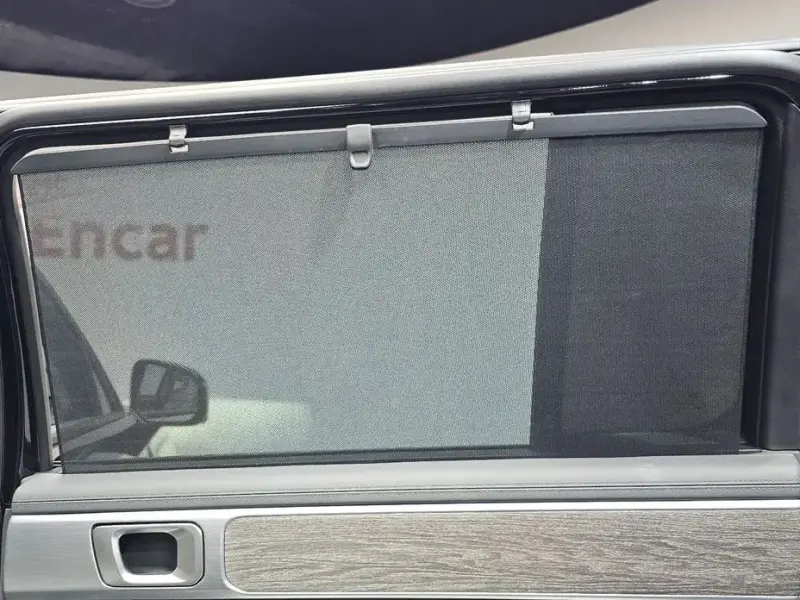 2025 Hyundai Santa Fe с пробегом 7 999 км