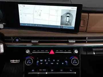 2024 Hyundai Santa Fe с пробегом 8 955 км