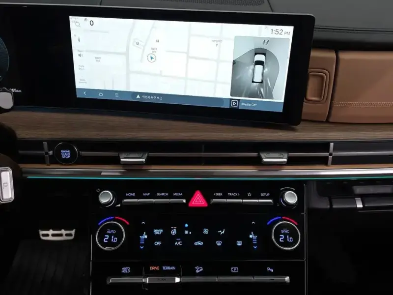 2024 Hyundai Santa Fe с пробегом 8 955 км