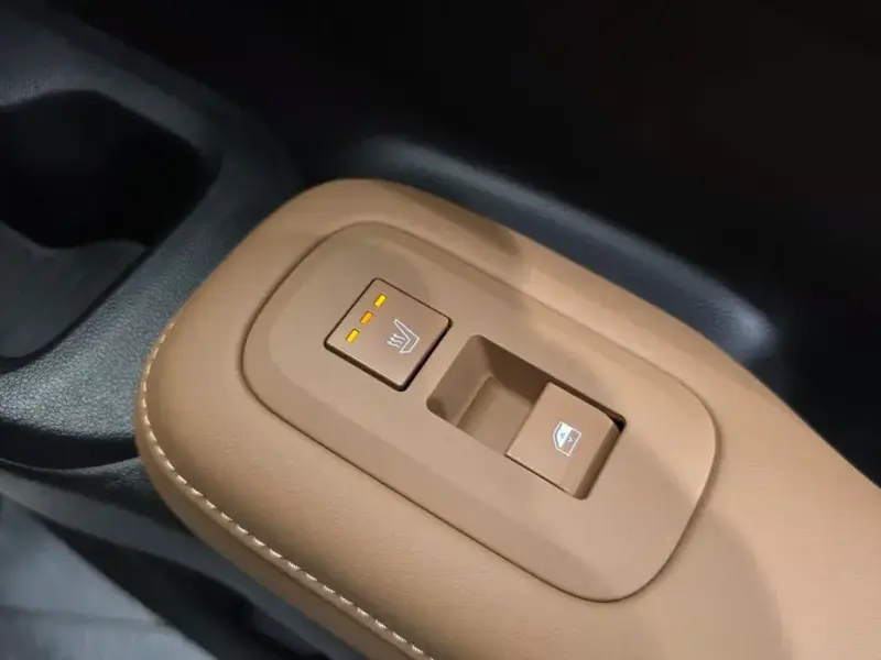 2024 Hyundai Santa Fe с пробегом 8 955 км