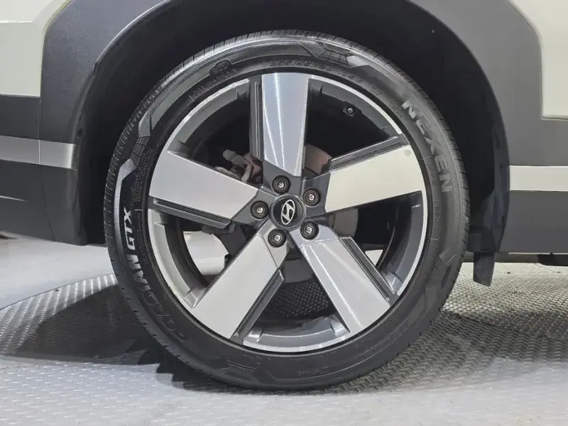2024 Hyundai Santa Fe с пробегом 25 247 км