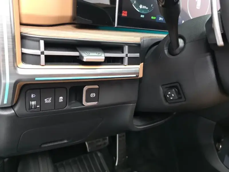 2024 Hyundai Santa Fe с пробегом 8 955 км