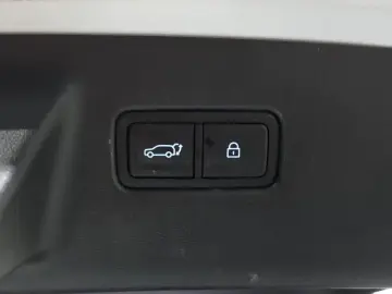 2024 Hyundai Santa Fe с пробегом 8 955 км