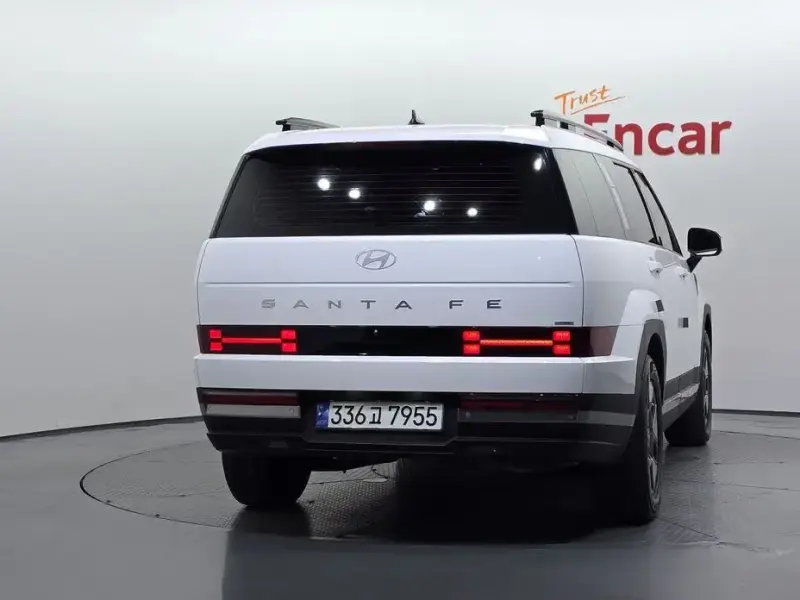 2023 Hyundai Santa Fe с пробегом 45 616 км