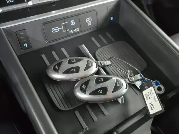 2023 Hyundai Santa Fe с пробегом 45 616 км