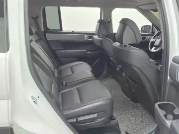 2023 Hyundai Santa Fe с пробегом 45 616 км