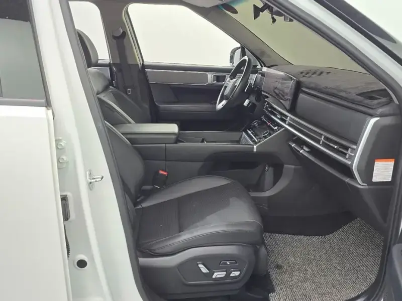 2023 Hyundai Santa Fe с пробегом 45 616 км