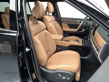 2024 Hyundai Santa Fe с пробегом 29 884 км