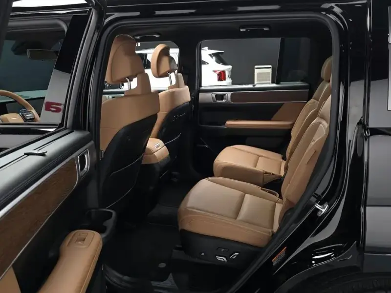 2024 Hyundai Santa Fe с пробегом 29 884 км