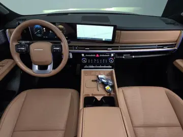 2025 Hyundai Santa Fe с пробегом 7 185 км