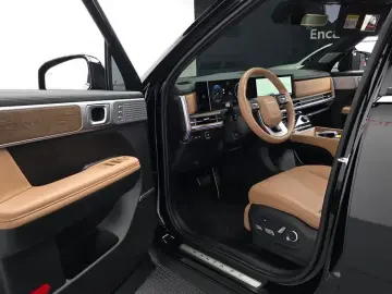 2025 Hyundai Santa Fe с пробегом 7 185 км