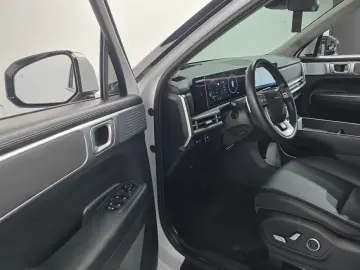 2024 Hyundai Santa Fe с пробегом 33 187 км