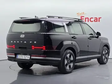 2024 Hyundai Santa Fe с пробегом 72 906 км
