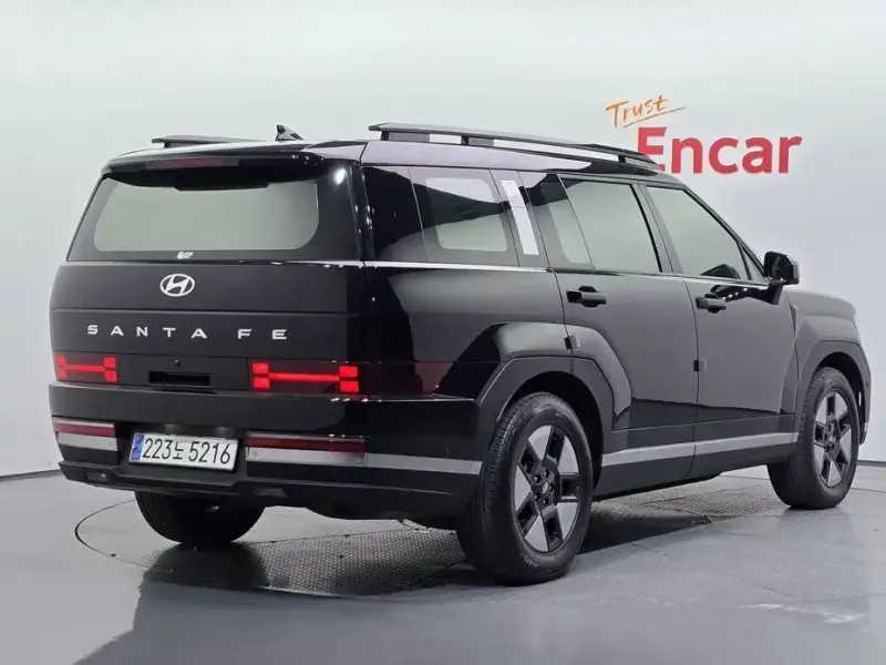 2024 Hyundai Santa Fe с пробегом 72 906 км