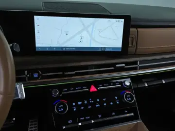 2024 Hyundai Santa Fe с пробегом 72 906 км