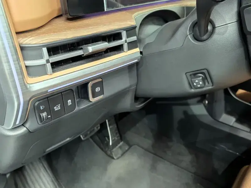 2024 Hyundai Santa Fe с пробегом 46 094 км