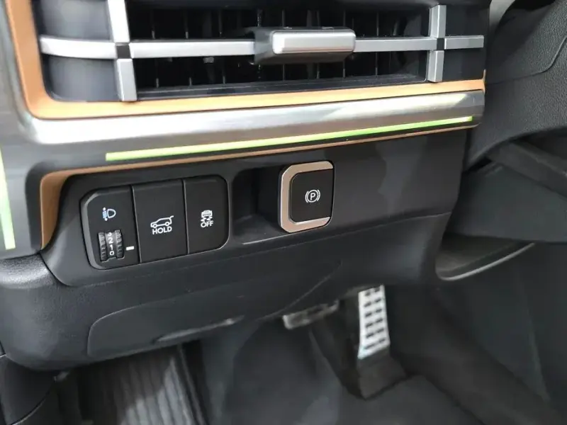 2024 Hyundai Santa Fe с пробегом 72 906 км