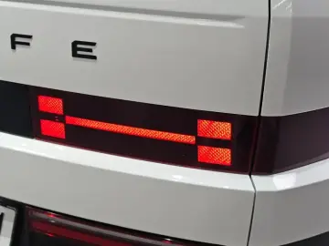 2025 Hyundai Santa Fe с пробегом 14 832 км