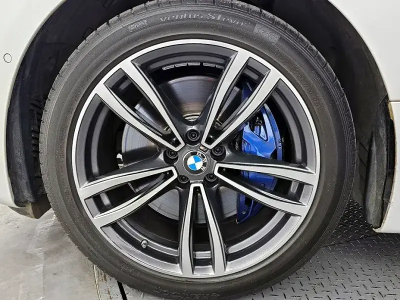 2021 BMW 6 серии с пробегом 35 463 км