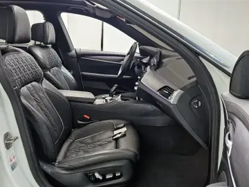 2021 BMW 6 серии с пробегом 35 463 км