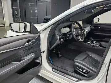 2021 BMW 6 серии с пробегом 35 463 км