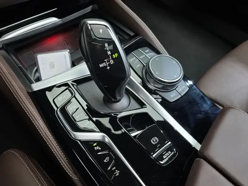 2023 BMW 6 серии с пробегом 25 579 км