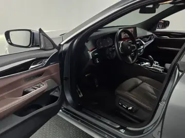 2023 BMW 6 серии с пробегом 25 579 км