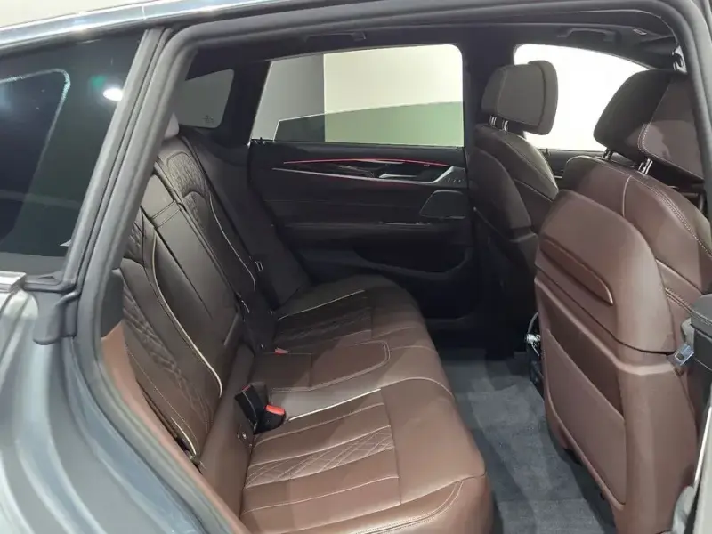 2023 BMW 6 серии с пробегом 25 579 км